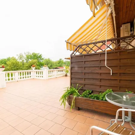 Le Rose 3* Budapest