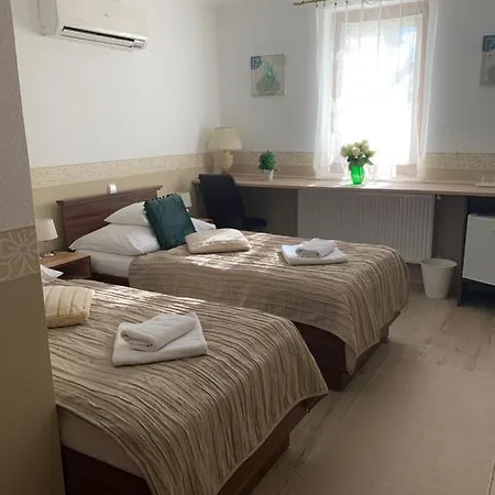 Le Rose 3* Budapest