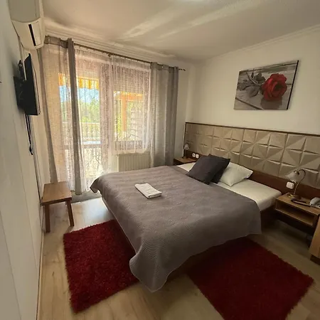 Le Rose & Park Budapeste