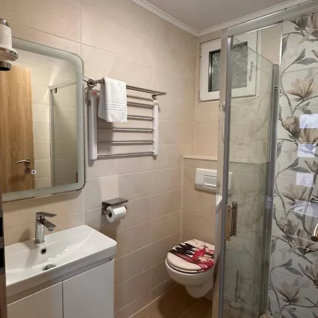 Le Rose & Park Hotel 3*