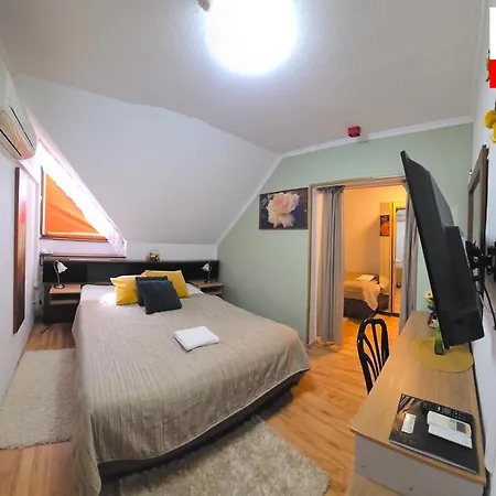 Le Rose & Park Hotel 3*