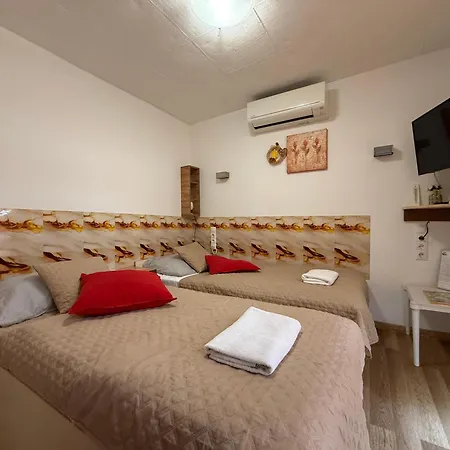 Le Rose & Park Ξενοδοχείο 3*