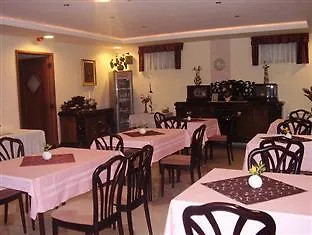 Le Rose & Park Hotel 3*