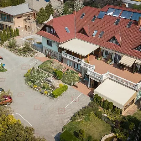 Le Rose & Park 3* Budapešť